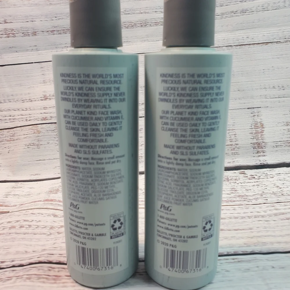 Count Gillette 6.7 Oz Planet Kind Cucumber & Vitamin E Refreshing Face Wash